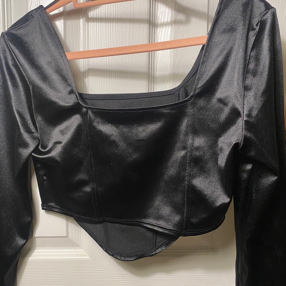 Super cute Silk corset top - Picture 5 of 5